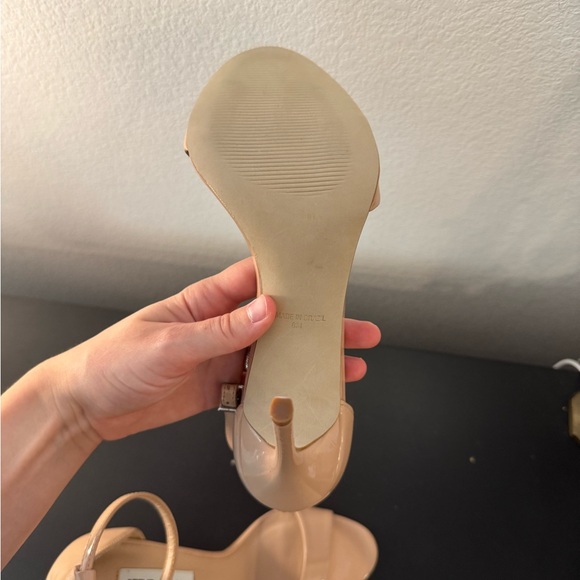 Steve Madden Women’s Stecy Beige Ankle Strap Heels Size 8 - Picture 8 of 9